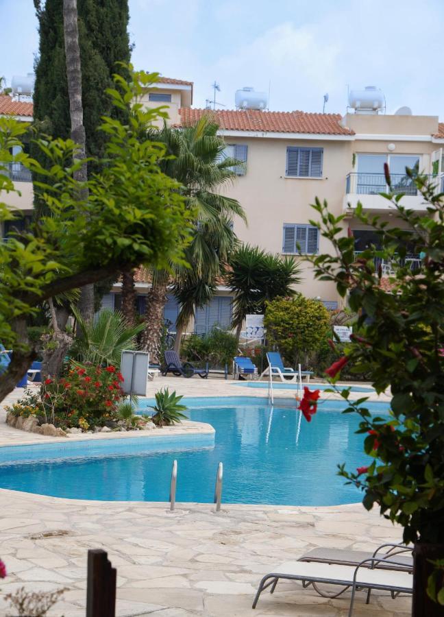 Rachel Suite By The Pool Paphos Buitenkant foto